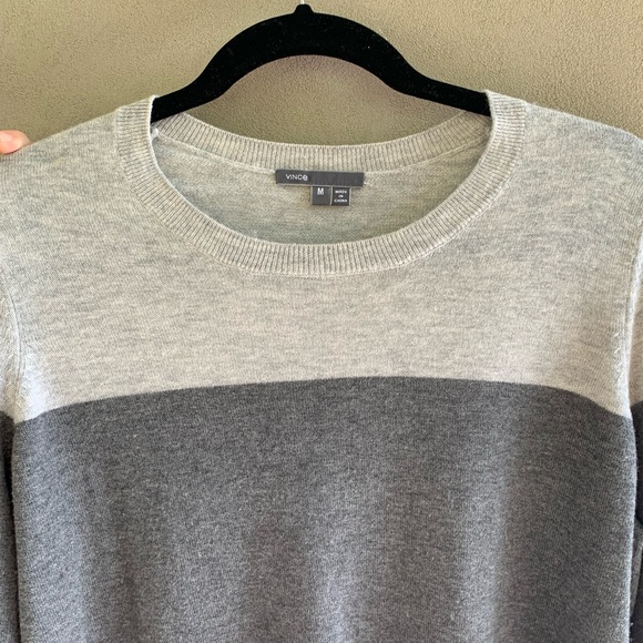 100% Cashmere Vince Sweater - Picture 3 of 5